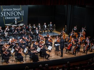 ADSO ORKESTRASI SANATSEVERLERLE BULUŞTU