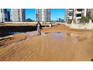 VATANDAŞIN ÇAMUR VE TOZ İSYANI