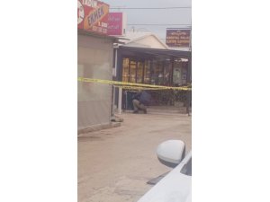 ŞÜPHELİ ÇANTADAN ELBİSE ÇIKTI