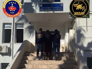 ANTALYA’DA 40 YIL HAPİS CEZASI BULUNAN FİRARİ YAKALANDI