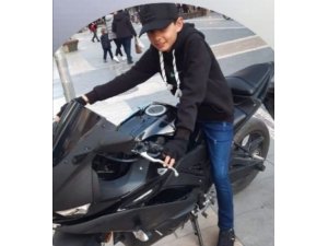 ARAÇLA ÇARPIŞAN BİSİKLETLİ GENÇ HAYATINI KAYBETTİ