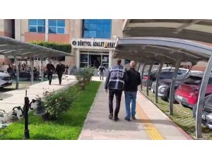 DÖRTYOL’DA ASAYİŞ OPERASYONU; ARANAN 8 KİŞİ YAKALANDI