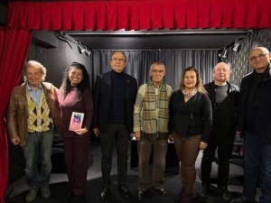 ŞÂİR GAZANFER ERYÜKSEL'İN "VİTRAYLAR" KİTABI ANTALYA'DA KONUŞULDU