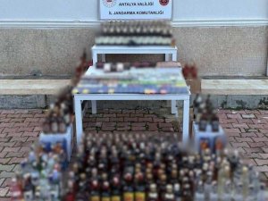 ANTALYA’DA 852 LİTRE KAÇAK ALKOL ELE GEÇİRİLDİ