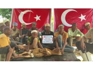 6 YIL SÜREN BOŞANMA DAVASI SONUÇLANIR SONUÇLANMAZ AFRİKA’DA 8 ADET ADAK KOÇ KESTİRDİ