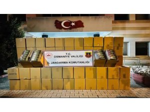 OSMANİYE’DE DURDURULAN TIRDA 1 MİLYON LİRALIK KAÇAK MAKARON ELE GEÇİRİLDİ