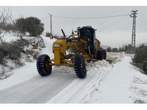 HATAY’DA KARLA MÜCADELE ARALIKSIZ SÜRDÜRÜYOR