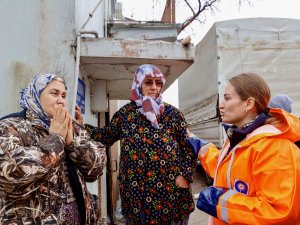 ÖZDEMİR: "TÜM EKİPLERİMİZLE SAHADAYIZ"