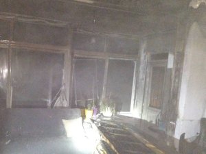 ALANYA’DA MÜSTAKİL EVDE ÇIKAN YANGIN İTFAİYE EKİPLERİNCE SÖNDÜRÜLDÜ