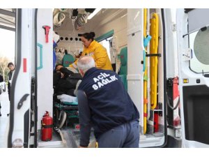 ADANA’DA BULUNAN KAYIP ÇOCUK GECEYİ MAĞARADA GEÇİRMİŞ