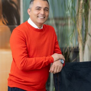 BAŞKANA EV ALMAK İÇİN İŞ İNSANLARINDAN 650 BİN AVRO TOPLANMIŞ