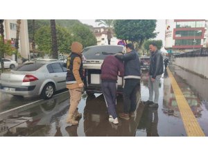 ÖZBEK KADINLARI FUHUŞA ZORLAYAN 2 KİŞİ TUTUKLANDI