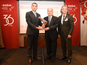 ANSİAD GAZETECİ SEDAT ERGİN'İ KONUK ETTİ