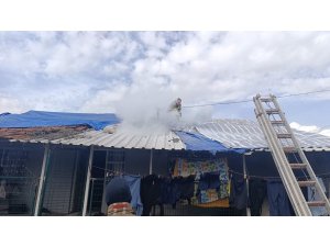 DÖRTYOL’DA ÇATI YANGINI