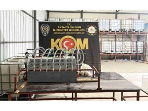 ANTALYA’DA SON 1 HAFTADA SUÇ İŞLEME AMACIYLA ÖRGÜT KURMA VE KAÇAKÇILIK SUÇLARINDAN 14 KİŞİ TUTUKLANDI