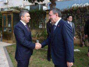 YILMAZ, ANTALYA VALİLİĞİ’Nİ ZİYARET ETTİ