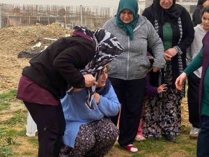 BURDUR’DAKİ FECİ KAZADA HAYATINI KAYBEDEN ANNE OĞUL GÖZYAŞLARI İÇİNDE YAN YANA TOPRAĞA VERİLDİ