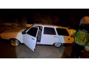 STANDART DIŞI KULLANILAN ARAÇ TRAFİKTEN MEN EDİLDİ