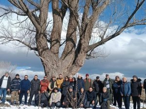 DOĞASEVERLER DORT DERESİ'NE YÜRÜDÜ