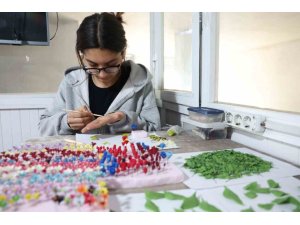 KÜLTÜR VE SANAT EVLERİ GENÇLERİ ÜRETİME KAZANDIRIYOR