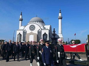 ŞEHİT ASTSUBAY KIDEMLİ BAŞÇAVUŞ MEMLEKETİNDE SON YOLCULUĞUNA UĞURLANDI