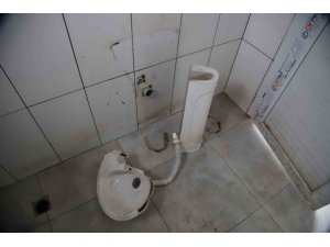 MERSİN’DE PARKA ÇİRKİN SALDIRI