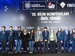 ŞAHİN: "TÜRKİYE YÜZYILINI SİZLER İNŞA EDECEKSİNİZ"