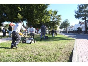 KEPEZ’İN VARSAK AYANOĞLU MAHALLESİ’NDE YAŞAM ALANLARI YENİLENDİ