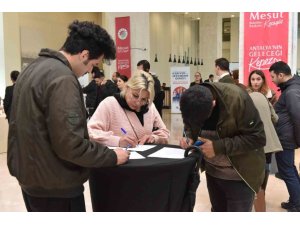 KEPEZ İŞ ARAYANLARI HAVACILIK SEKTÖRÜYLE BULUŞTURDU