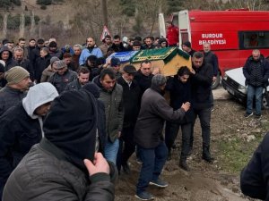 KAZADA AĞIR YARALANAN GENÇ 5 GÜNLÜK YAŞAM MÜCADELESİNİ KAYBETTİ