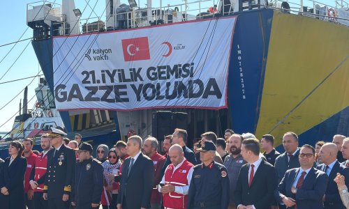 TÜRK KIZILAY’IN ‘İYİLİK GEMİSİ’ RAMAZAN’IN İLK GÜNÜNDE GAZZE’YE UĞURLANDI
