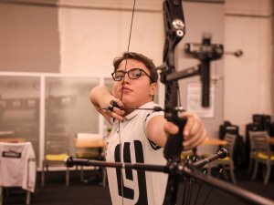 OYUNCAK OK VE YAYDAN DÜNYA İKİNCİLİĞİNE