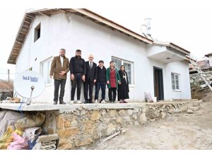 YANGINDA EVİ YANAN AİLEYE BAŞKAN’DAN YENİ YUVA