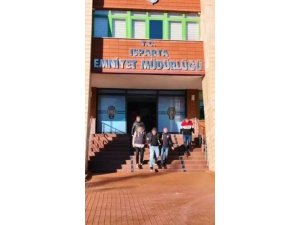 ISPARTA’DA KİŞİSEL VERİ OPERASYONU: 1 ŞÜPHELİ TUTUKLANDI 10 KİŞİ HAKKINDA SORUŞTURMA SÜRÜYOR