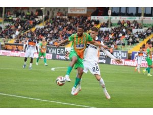 TRENDYOL SÜPER LİG: CORENDON ALANYASPOR: 1 - RAMS BAŞAKŞEHİR: 2 (MAÇ SONUCU)