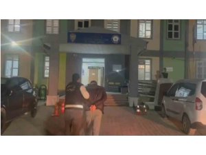 ANTAKYA’DA HAPİS CEZASI İLE ARANAN ŞAHIS TUTUKLANDI
