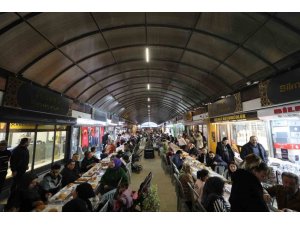 UZUN ÇARŞI’DA İFTAR SOFRASI KURULDU