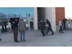 İSKENDERUN’DA TEHDİT OLAYININ ŞÜPHELİSİ TUTUKLANDI