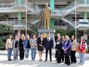 KAYMAKAM  ŞAHİN, KADINLAR GÜNÜ'NÜ KUTLADI