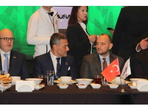 MÜSİAD GENEL BAŞKANI ÖZDEMİR: "İNANIYORUZ Kİ BU ASRIN MERKEZİNDE TÜRKİYE YER ALACAKTIR"