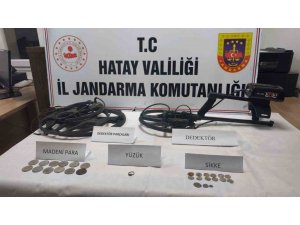 HATAY’DA SİKKE VE YÜZÜK ELE GEÇİRİLDİ