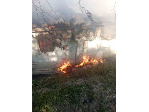 ANTAKYA’DA MÜSTAKİL EV ALEVLERE TESLİM OLDU