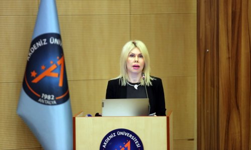 REKTÖR ÖZKAN: "KADIN VARSA, UMUT DA VARDIR"