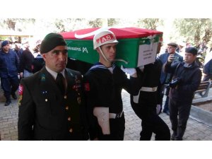 KIBRIS’TA KAZADA HAYATINI KAYBEDEN UZMAN ONBAŞI SON YOLCULUĞUNA UĞURLANDI