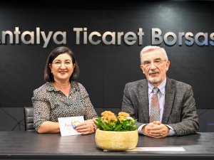 PROF DR TOPKAYA: "TORUNLARIMIZIN SUYUNU İÇİYORUZ"