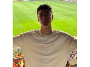 ÜNİVERSİTELİ GENÇ TRAFİK KAZASINDA HAYATINI KAYBETTİ