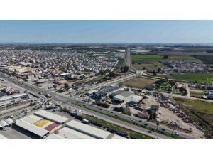 TARSUS’TA ÇİFTÇİLERİ SEVİNDİREN YOL ÇALIŞMASI