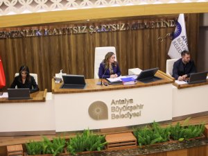 ANTALYA'DA TAKSİ VE OTOBÜS ÜCRETLERİNE ZAM