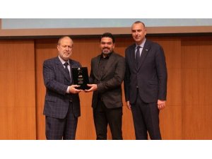 İŞ İNSANI MURAT TOPAL’A İHRACAT ÖDÜLÜ