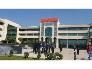 KAYMAKAMLIK BİNASINDA ATEŞ AÇARAK KENDİNİ ODAYA KİLİTLEYEN ŞAHIS TESLİM OLDU